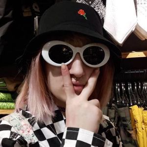 Meet your Posher, Patricia